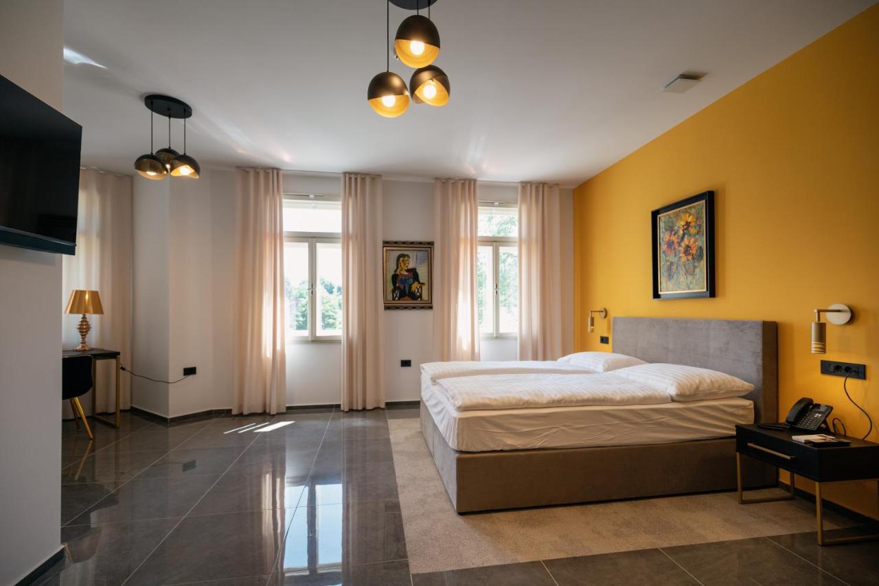 Dvorec Gregorcic Smarjeske Toplice Extérieur photo