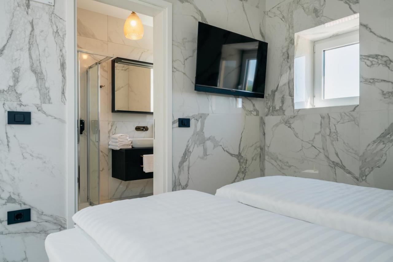 Dvorec Gregorcic Smarjeske Toplice Extérieur photo